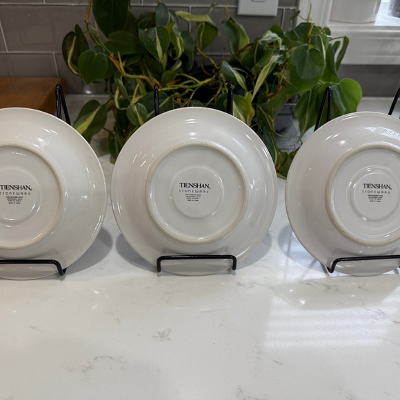 Set of 3 Vintage Tienshan Peachtree Stoneware Saucer Plates - 6 inches - Picture 5 of 10